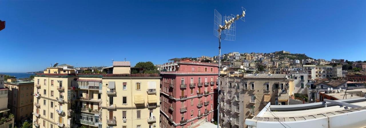 Appartement La Casa Di Nettuno à Naples Extérieur photo