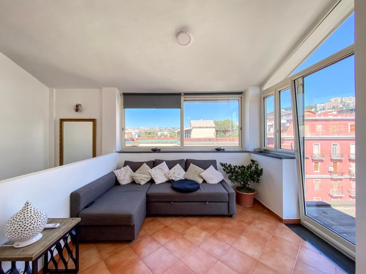 Appartement La Casa Di Nettuno à Naples Extérieur photo